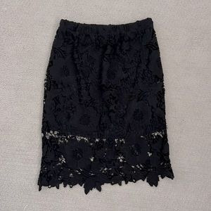 Black Lace Pencil Mini Skirt